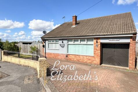 3 bedroom detached bungalow for sale