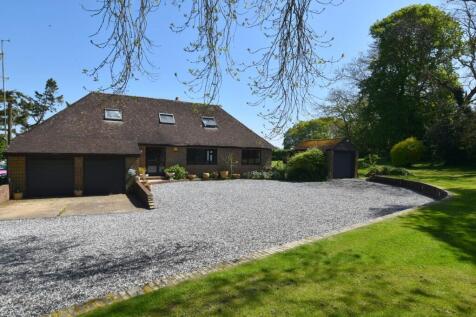 5 bedroom chalet for sale