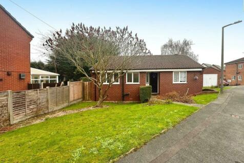 2 bedroom detached bungalow for sale