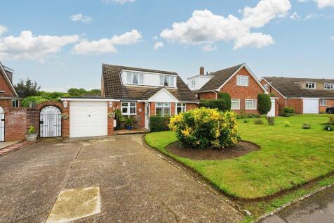 Birling Avenue, Bearsted, ME14 4 bed detached bungalow for sale