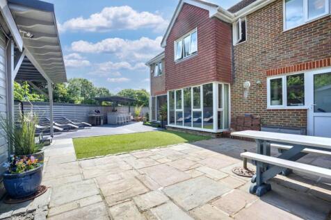 Avondale Court, Weavering, Grove... 5 bed detached house for sale
