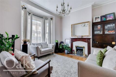 Apsley  Road, South Norwood 2 bed house for sale