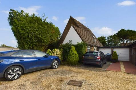 Hazel Grove, Rose Green 3 bed detached bungalow for sale
