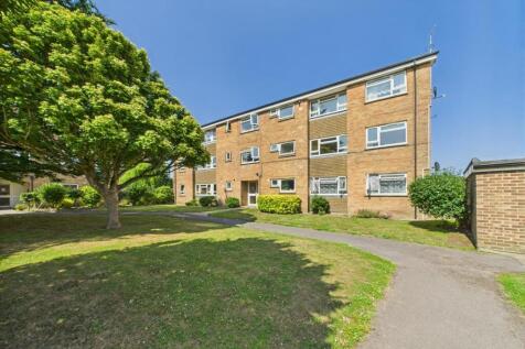 Green Lane, Chichester 2 bed apartment for sale