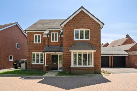 5 bedroom detached house for sale