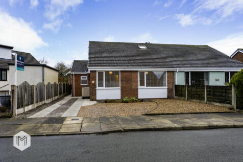 Wentworth Close, Radcliffe... 3 bed bungalow for sale