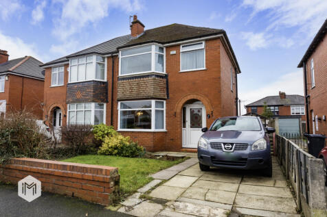 Corrie Crescent, Kearsley, Bolton... 3 bed semi