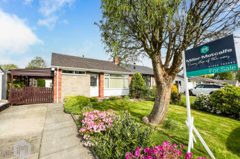 Sutton Avenue, Culcheth, Warrington... 2 bed bungalow for sale