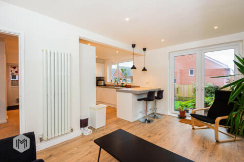 3 bedroom bungalow for sale