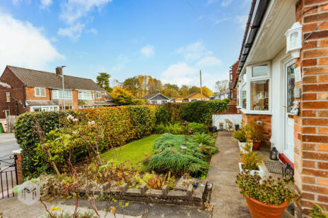 Bramhall Avenue, Harwood, Bolton, BL2... 3 bed semi