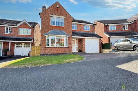 Foxfield Close, Lutterworth, LE17 4 bed detached house for sale