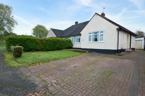 2 bedroom semi-detached bungalow for sale