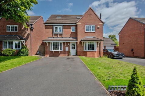 5 bedroom detached house for sale