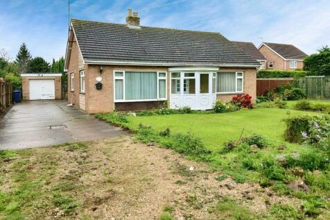 3 bedroom detached bungalow for sale