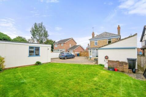 Station Drive, Wisbech... 3 bed detached house for sale