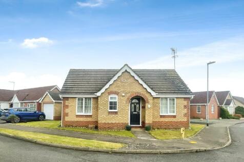 2 bedroom detached bungalow for sale
