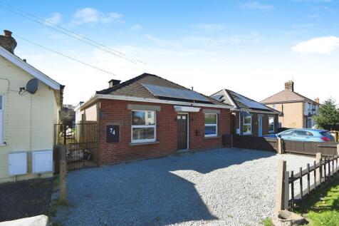 3 bedroom detached bungalow for sale