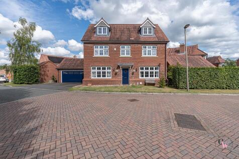6 bedroom detached house for sale