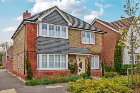Chinnor,  Oxfordshire,  OX39 4 bed detached house for sale