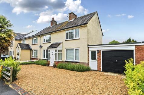 Princes Risborough,  Buckinghamshire... 3 bed semi