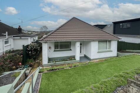 2 bedroom detached bungalow for sale