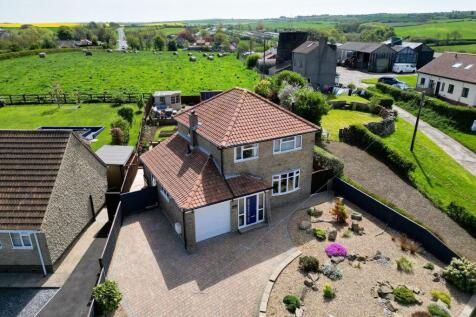 3 Mill Lane, Low Hawsker 3 bed detached house for sale