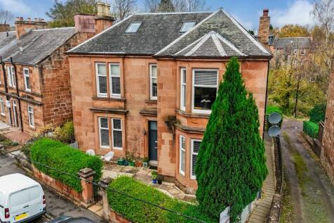 Bothwell, Glasgow G71 4 bed maisonette for sale