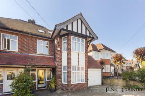 5 bedroom semi-detached house for sale