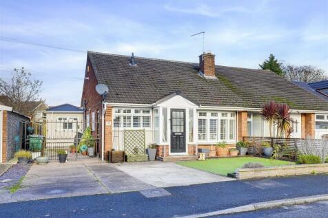 3 bedroom semi-detached bungalow for sale