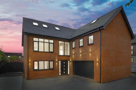 Holly Avenue, Wilford NG11 4 bed detached house for sale