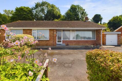 Ardmore Close, Tuffley, Gloucester 3 bed detached bungalow for sale