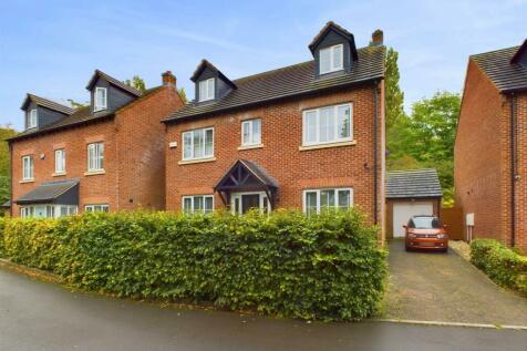 5 bedroom detached house for sale