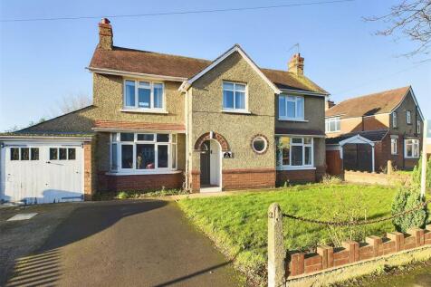 Kendal Road, Longlevens, Gloucester 3 bed detached house for sale