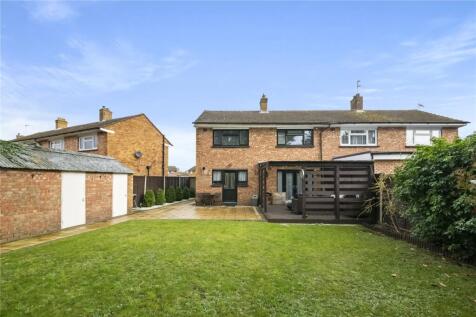 Gorse Walk, Yiewsley, West Drayton, UB7 3 bed semi