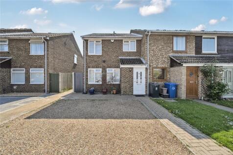 Leas Drive, Iver, Buckinghamshire, SL0 3 bed end of terrace house for sale