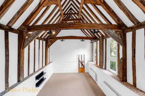 Water Row, High Street, Ware SG12 2 bed apartment for sale
