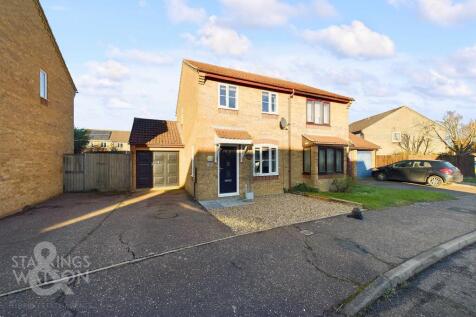 Suffield Close, Long Stratton, Norwich 2 bed semi