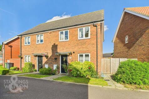 2 bedroom semi-detached house for sale