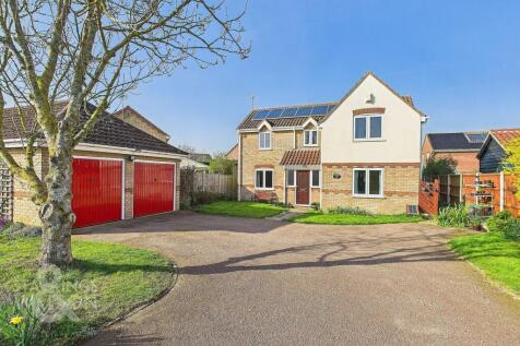Church Road, Earsham, Bungay 4 bed detached house for sale