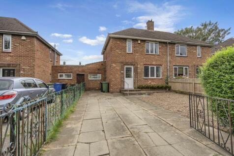 2 bedroom semi-detached house for sale