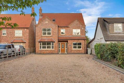 5 bedroom detached house for sale
