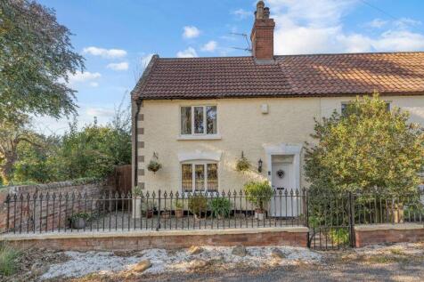 2 bedroom semi-detached house for sale