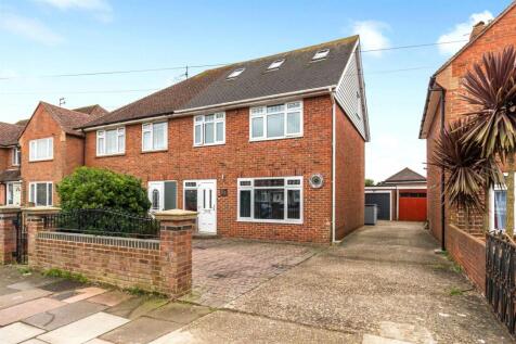 4 bedroom semi-detached house for sale