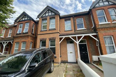 5 bedroom terraced house for sale