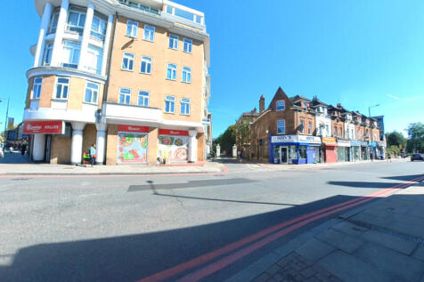 Gibson Gardens, N16 7HF Parking for sale