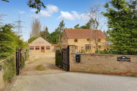 3 bedroom barn conversion for sale