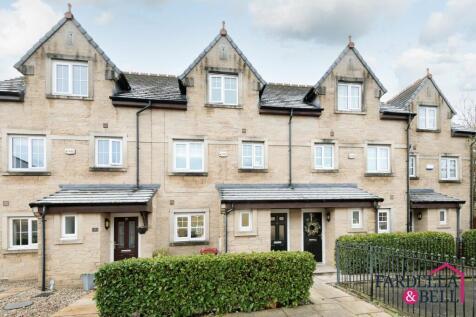 4 bedroom terraced house for sale