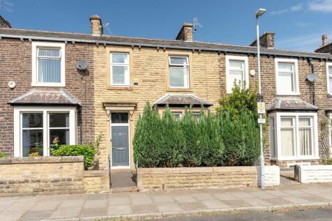 Albion Street, Burnley, Lancashire... 3 bed terraced house for sale