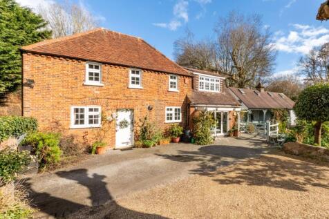 Park Lane, SL3, Horton, SL3 4 bed detached house for sale
