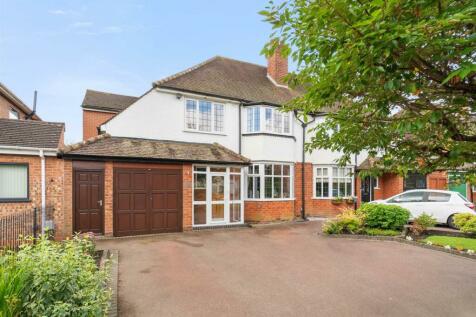 4 bedroom semi-detached house for sale